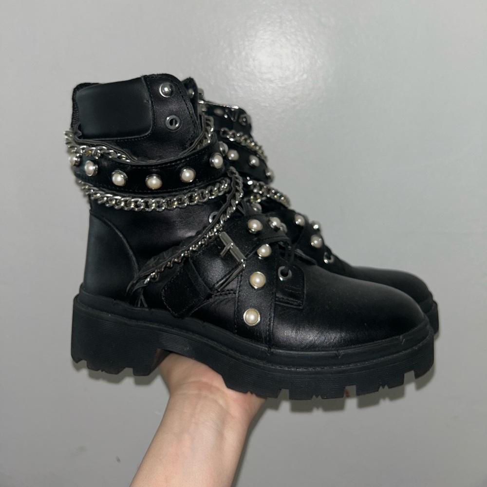 Zara boots